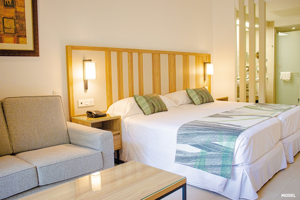 Hotel RIU Karamboa 10/50