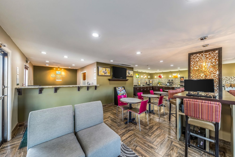 Quality Inn Glenpool - Tulsa 41/42
