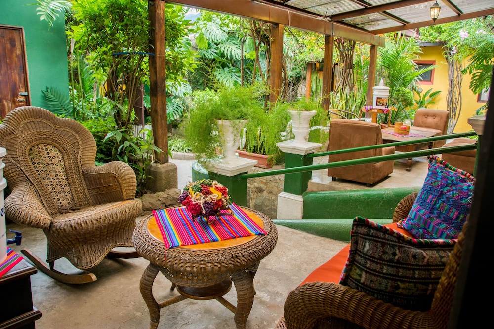 Hotel Casa Antigua 26/50