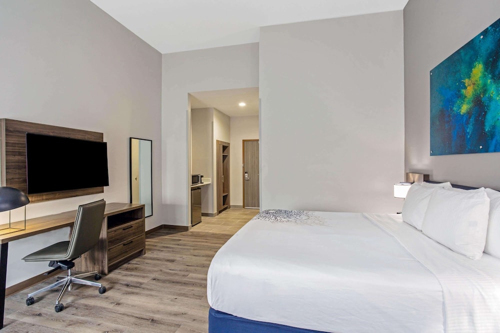 La Quinta Inn And Suites By Wyndham Miramar Beach 27/54
