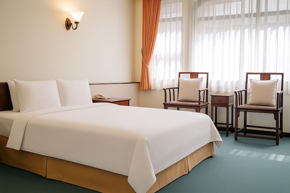 East Coast Hotel 14/71