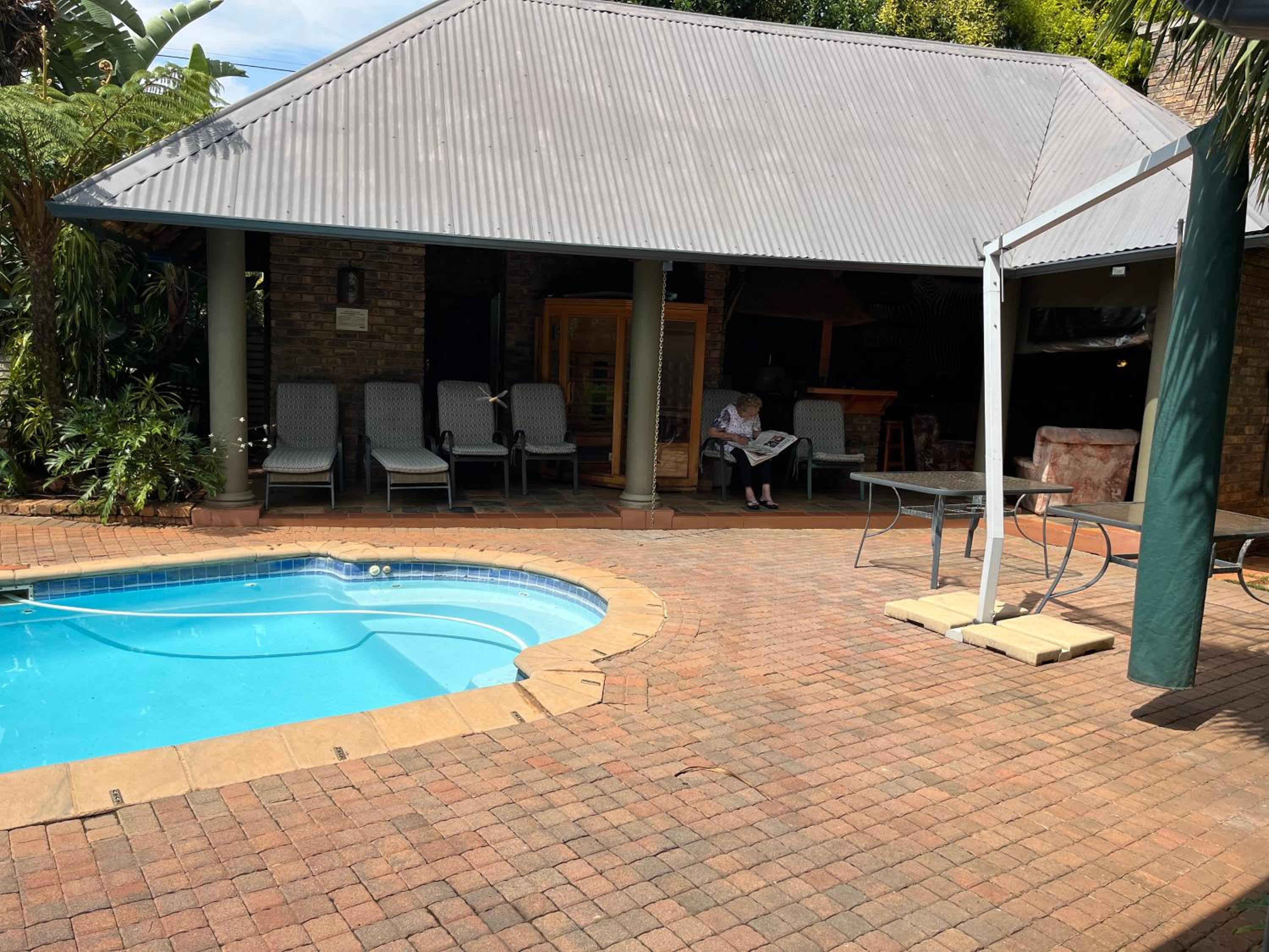 Goodey's Guesthouse 22/24
