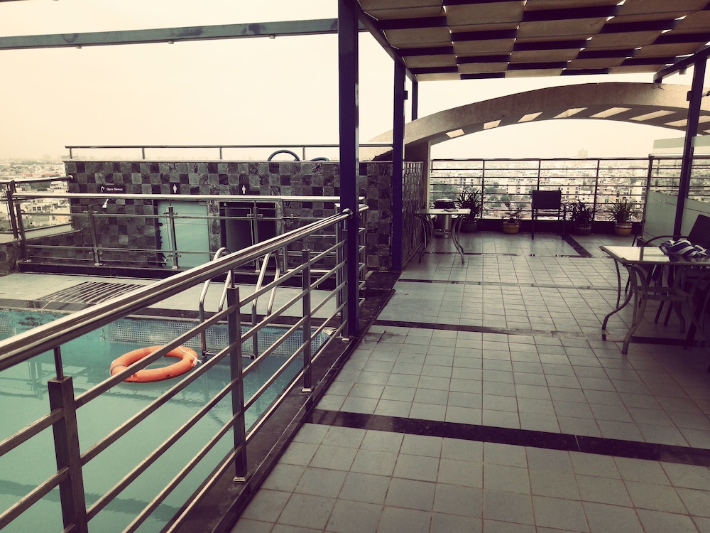 Renest Jaipur 26/49