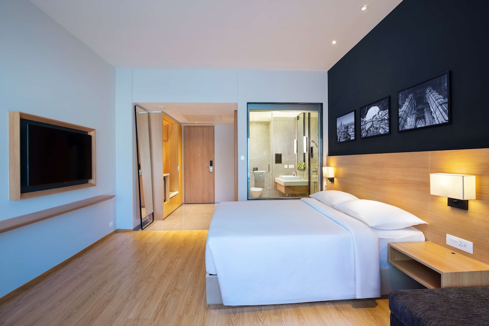 Park Inn by Radisson Gwalior 18/33