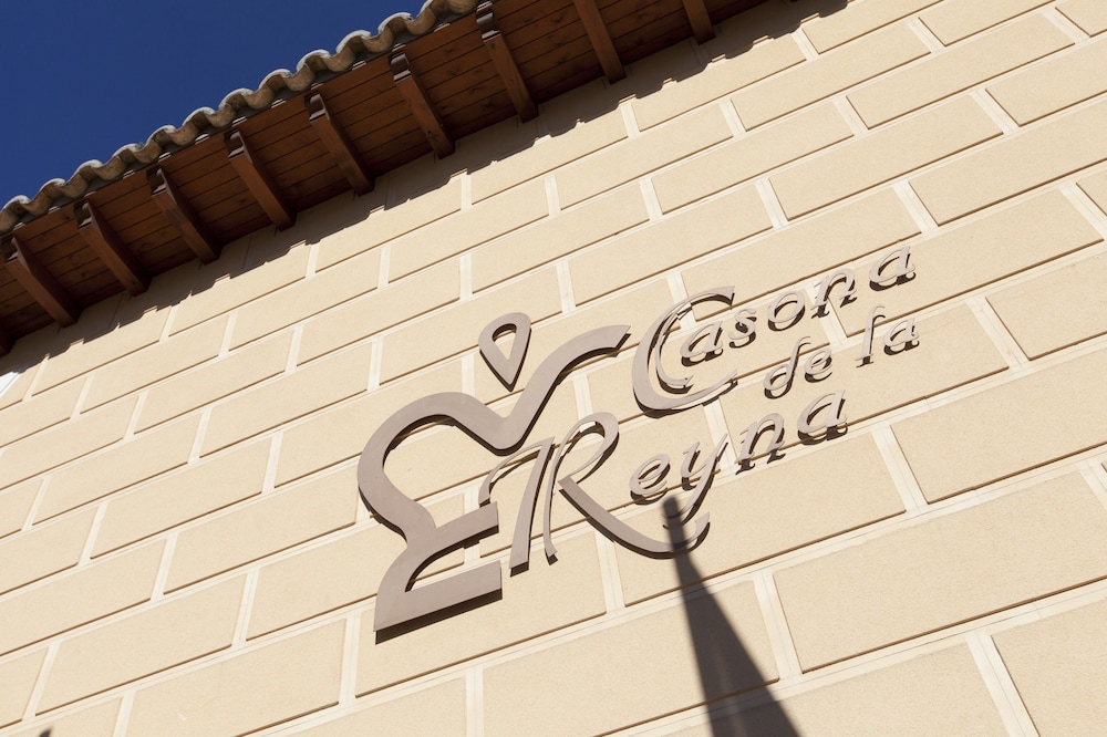Casona de La Reyna 32/55