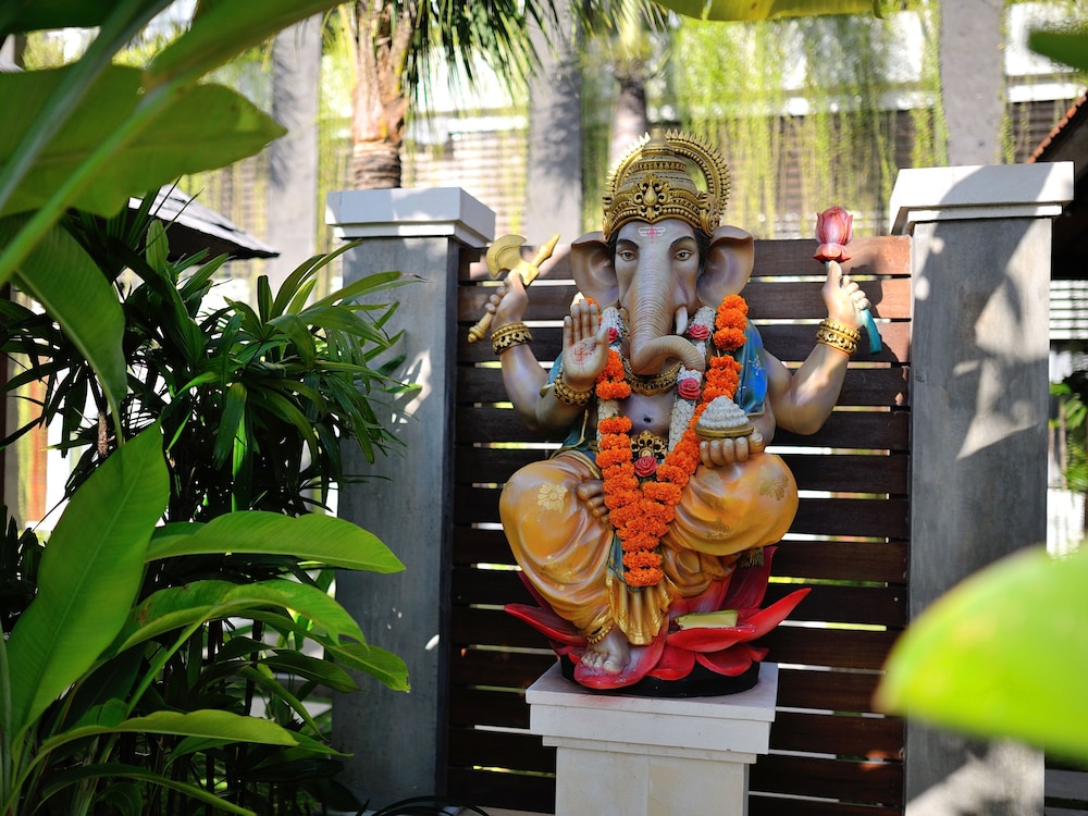 Ganga Hotel Apartments 41/55
