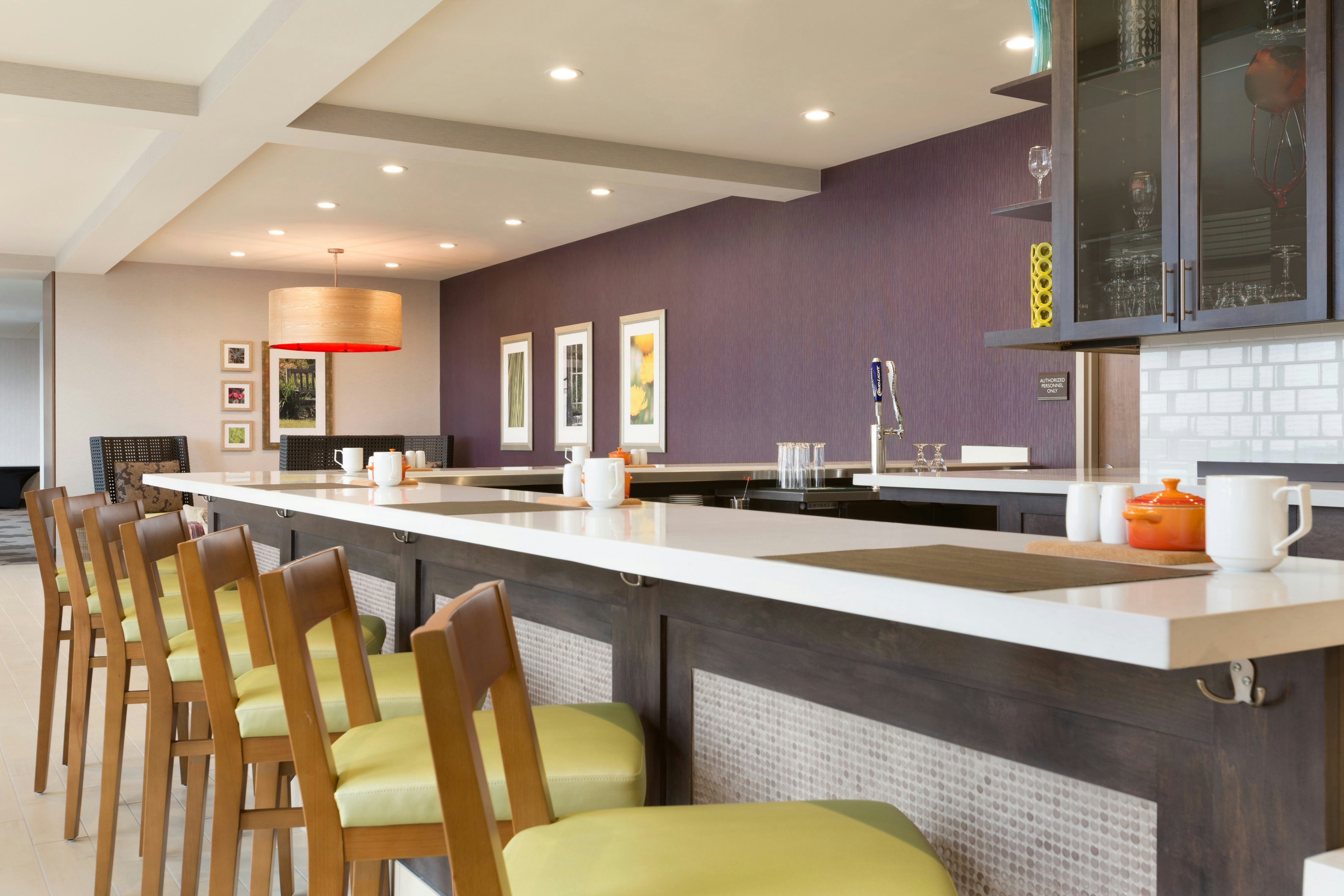 Hilton Garden Inn Pittsburgh Airport South - Robinson Mall 29/48