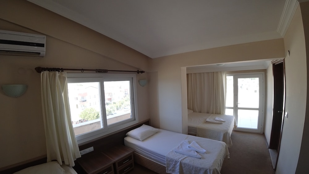 Adahan Otel Gumuldur 7/27
