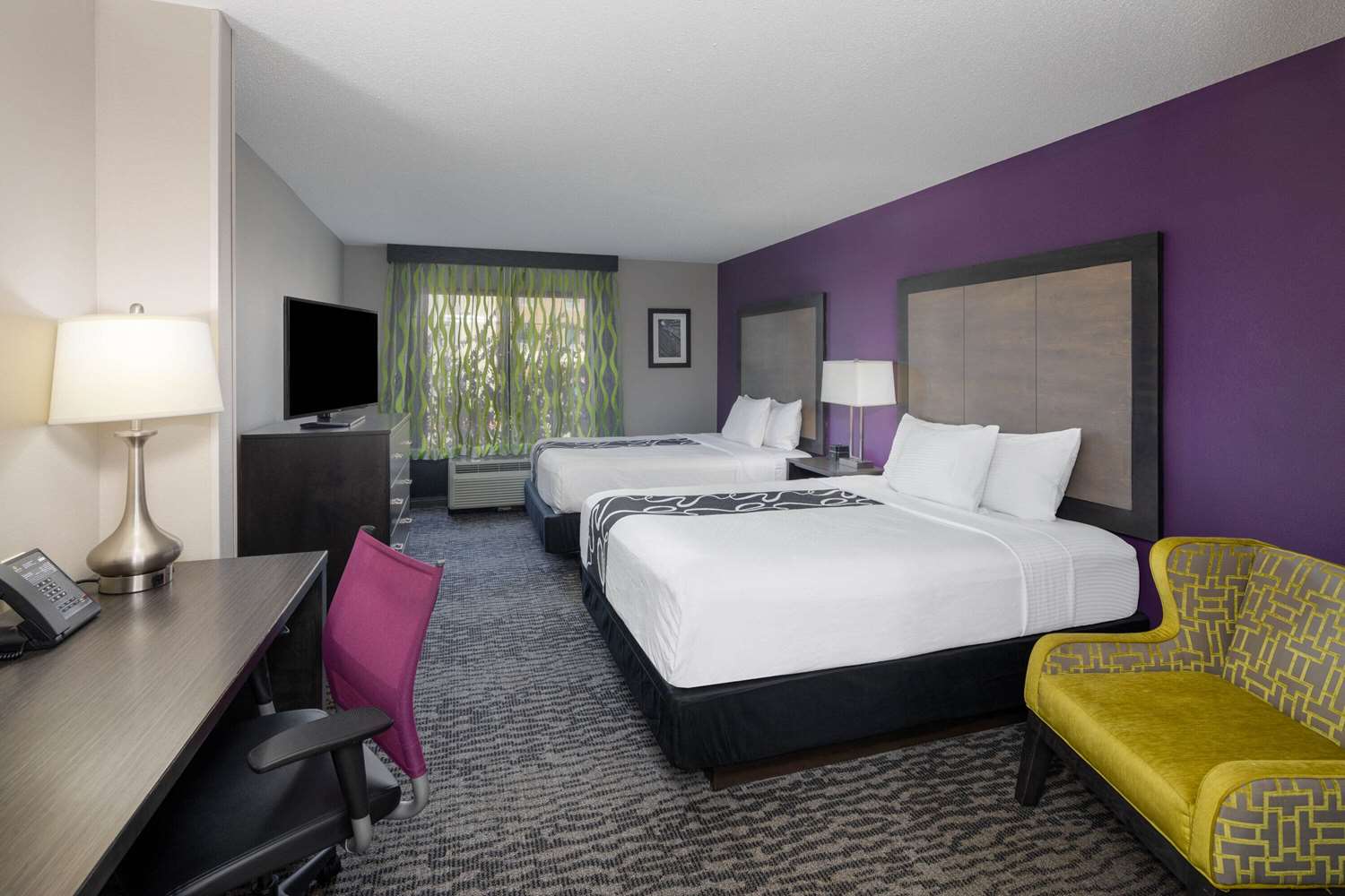 La Quinta Inn and Suites by Wyndham Kennesaw 21/46