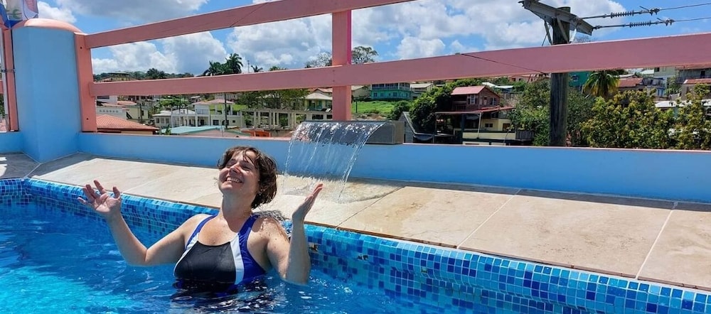 Maya Bella Downtown Hotel 23/50