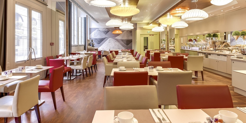 restaurant-cafeteria