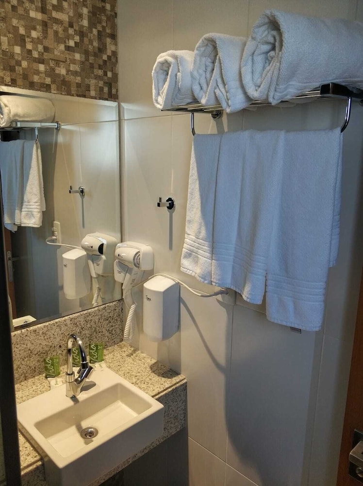 Pituba Praiamar Hotel 30/33