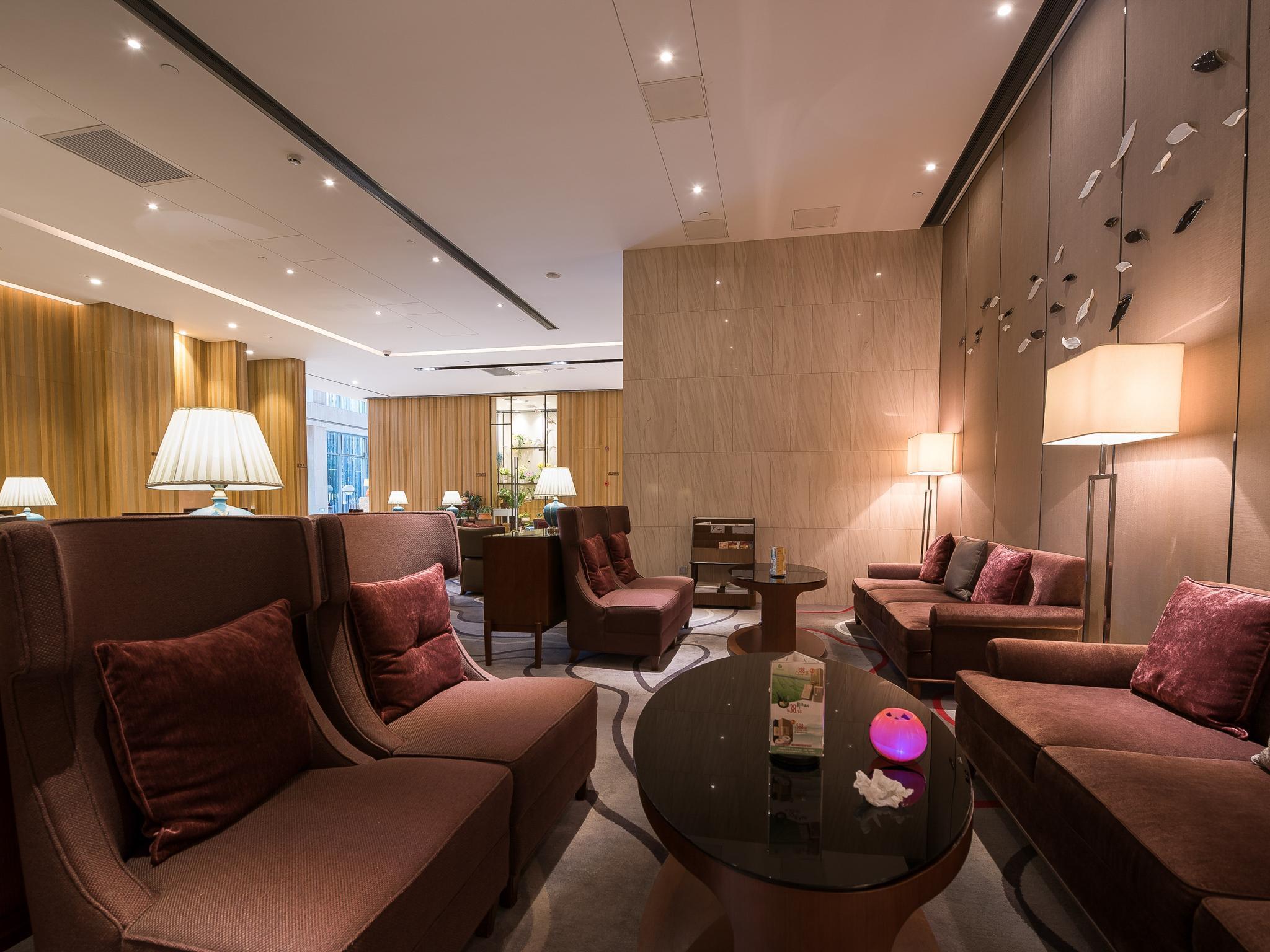 NORTHERN HOTEL SHANGHAI 24/36