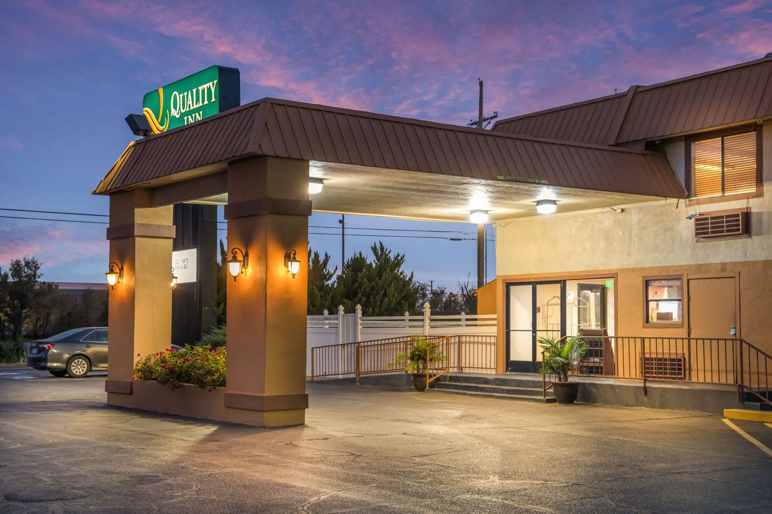 Quality Inn Clovis 2/27