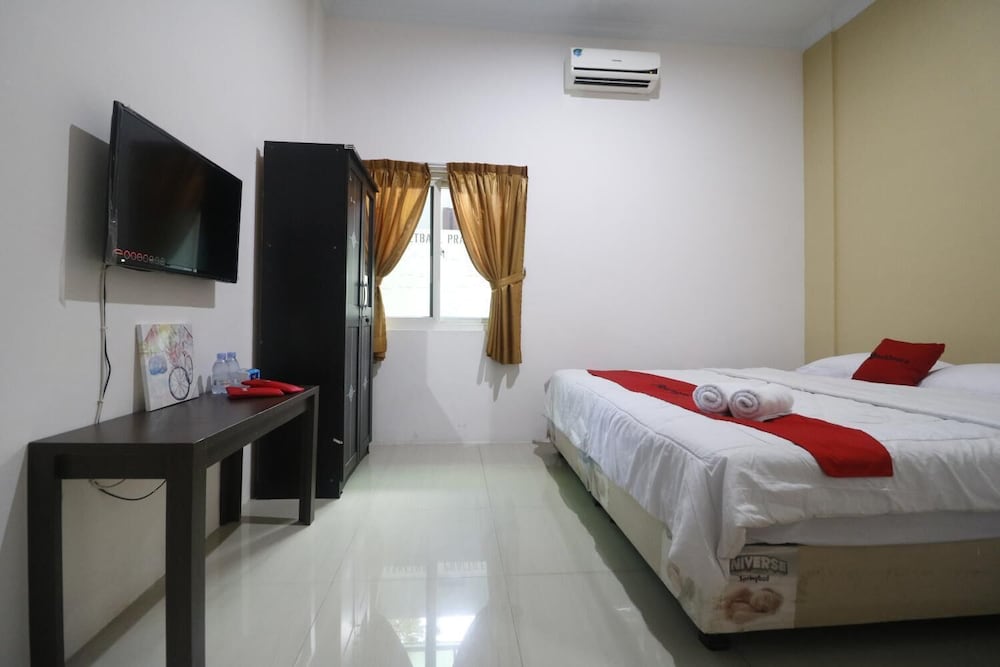 Reddoorz @ Jalan Krakatau Medan 16/60