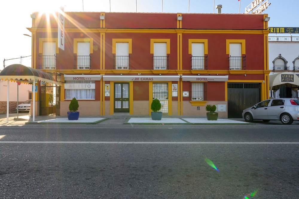 Hotel H28 Camas 19/24