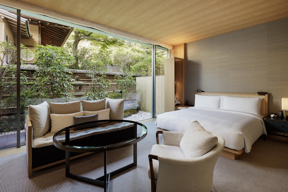 Garden, King Bed, Terrace، Park Hyatt Kyoto 3/6