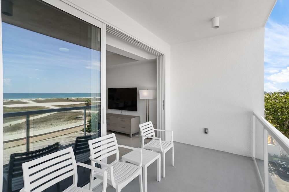Treasure Island Ocean Club 29/50