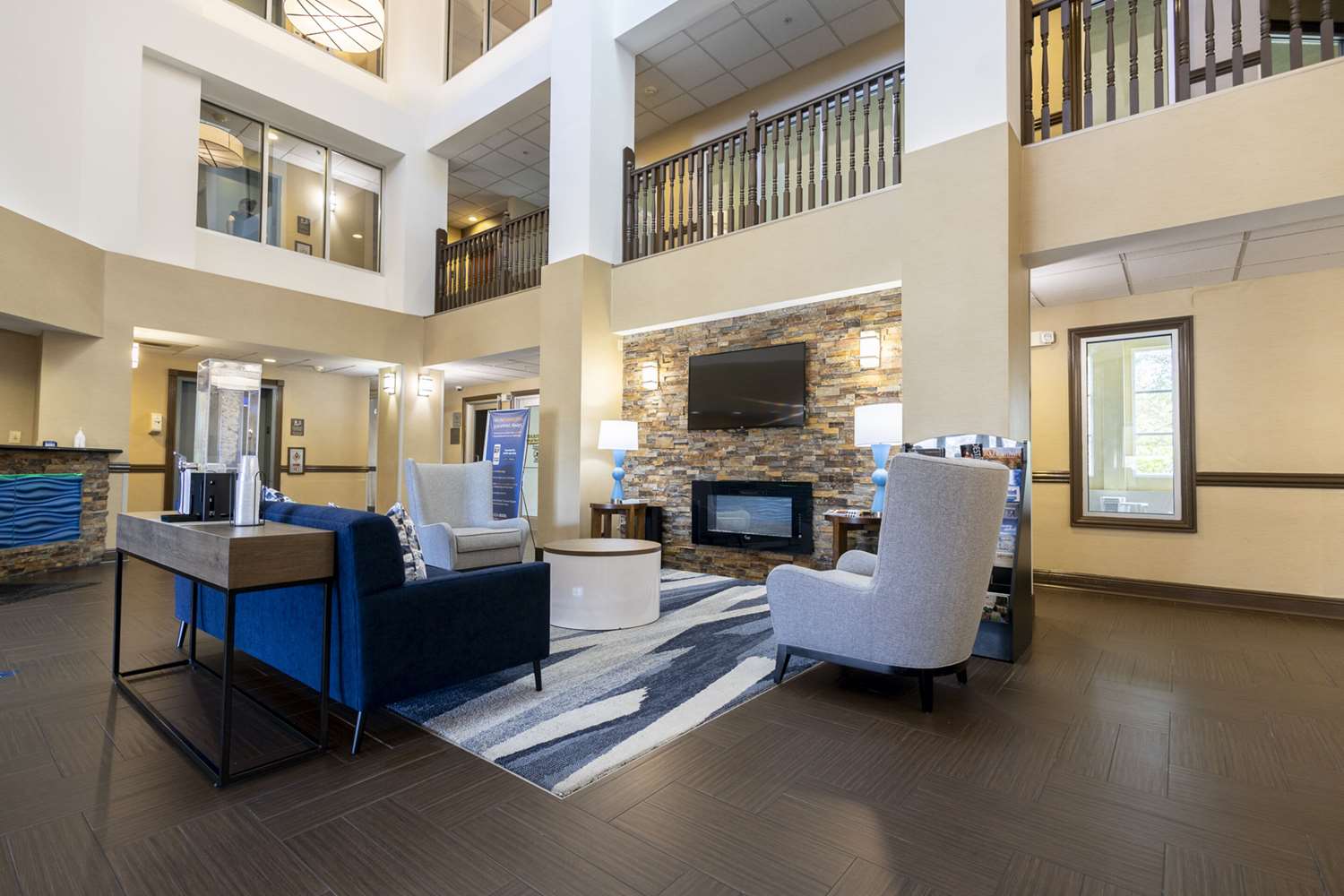Comfort Suites Springfield I-70 9/32
