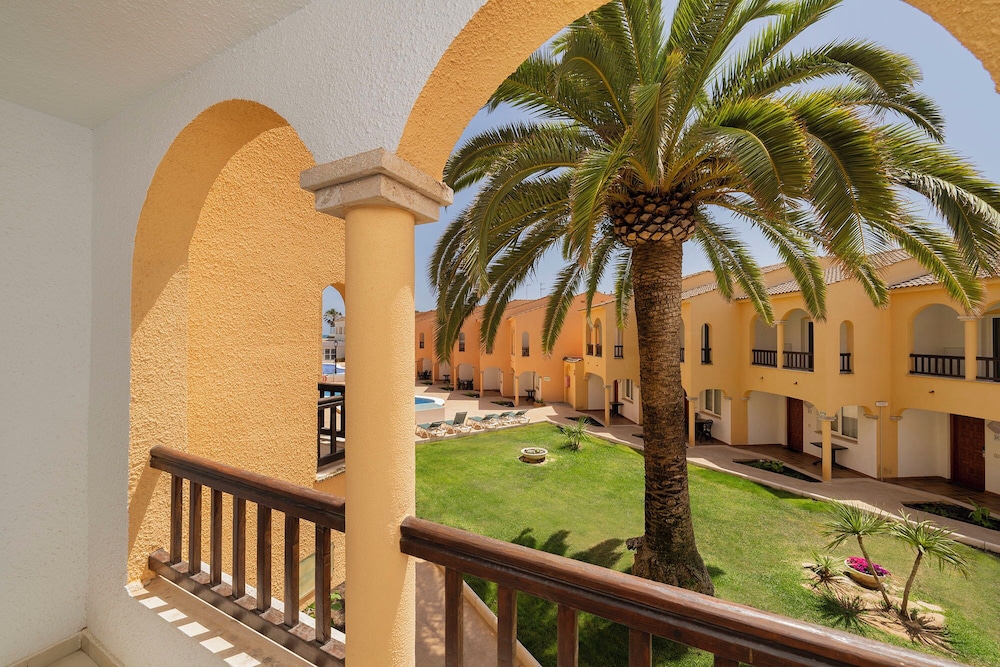 Apartamentos Turisticos Jardines del Plaza 38/50