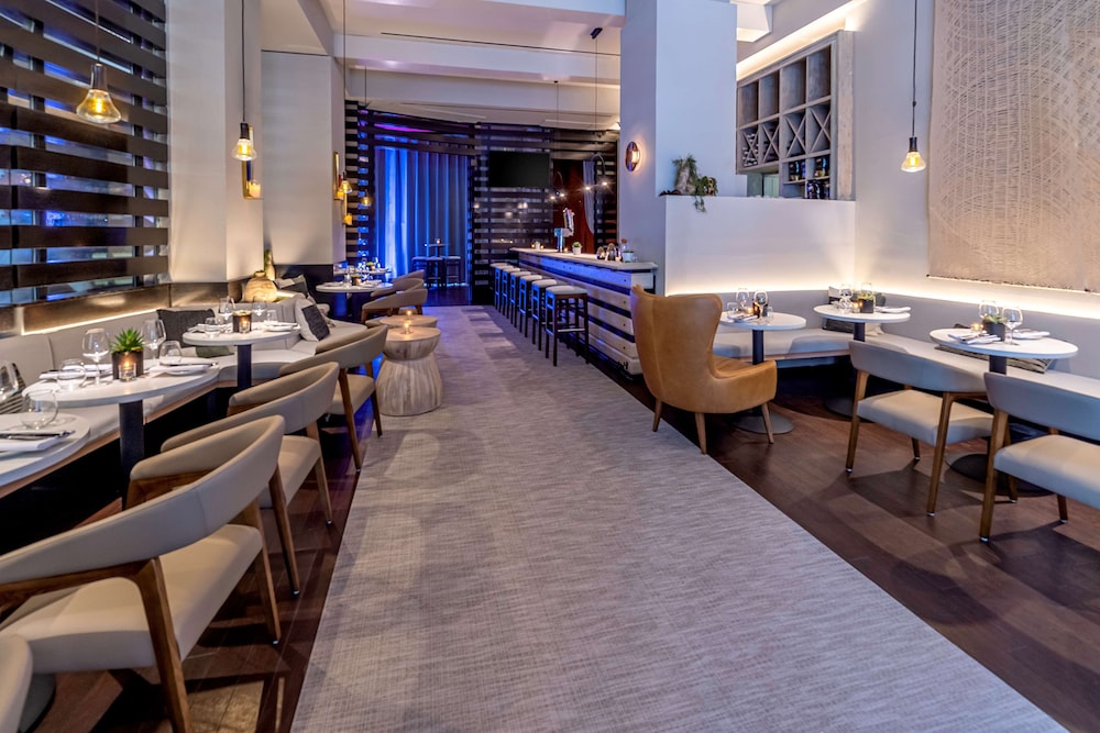 Hilton New York Fashion District 53/61