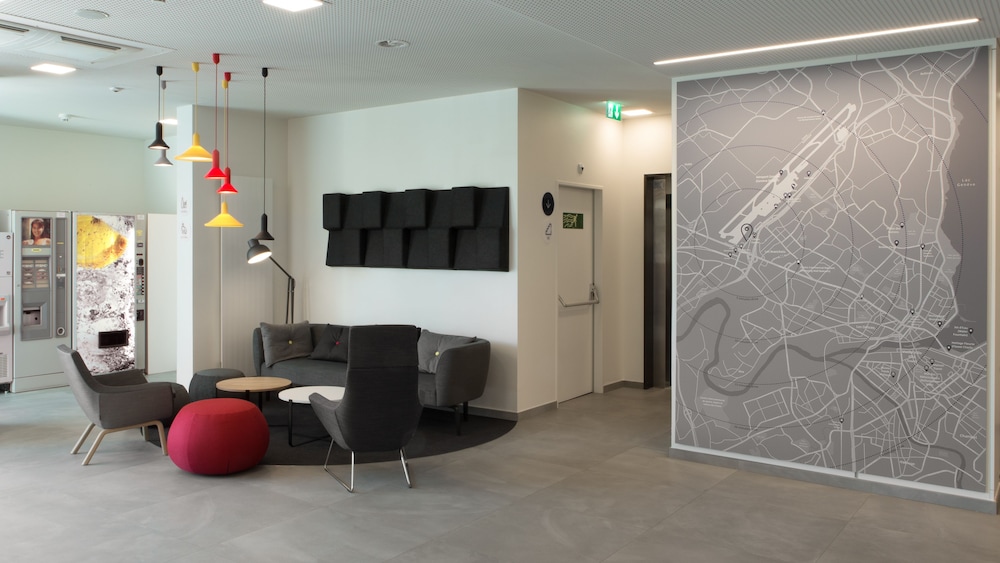 Holiday Inn Express Geneva Airport 22/39