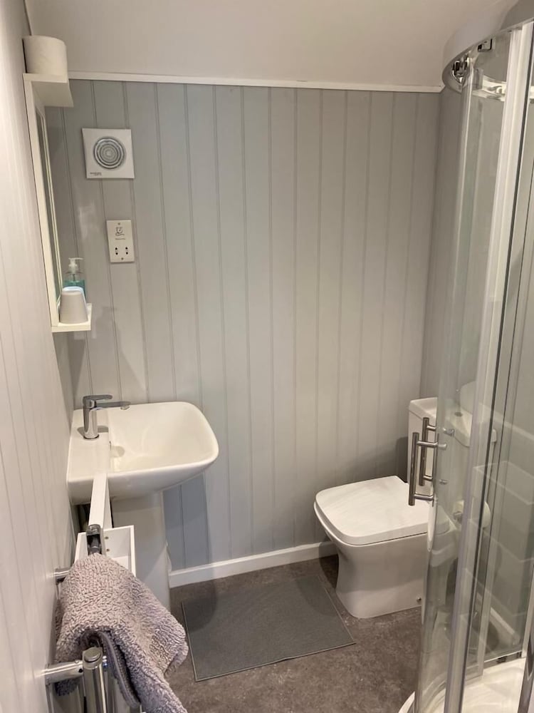 Petherton Cottage 23/23
