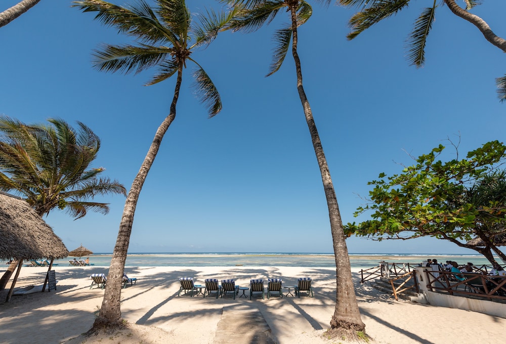 Diamonds Leisure Beach and Golf Resort 33/63