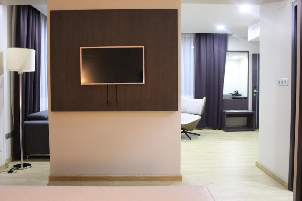 Le Pacha Hotel 43/50