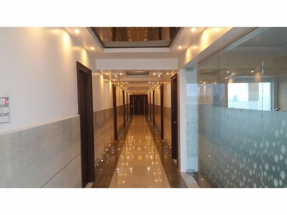 Hotel Vaishali 13/30