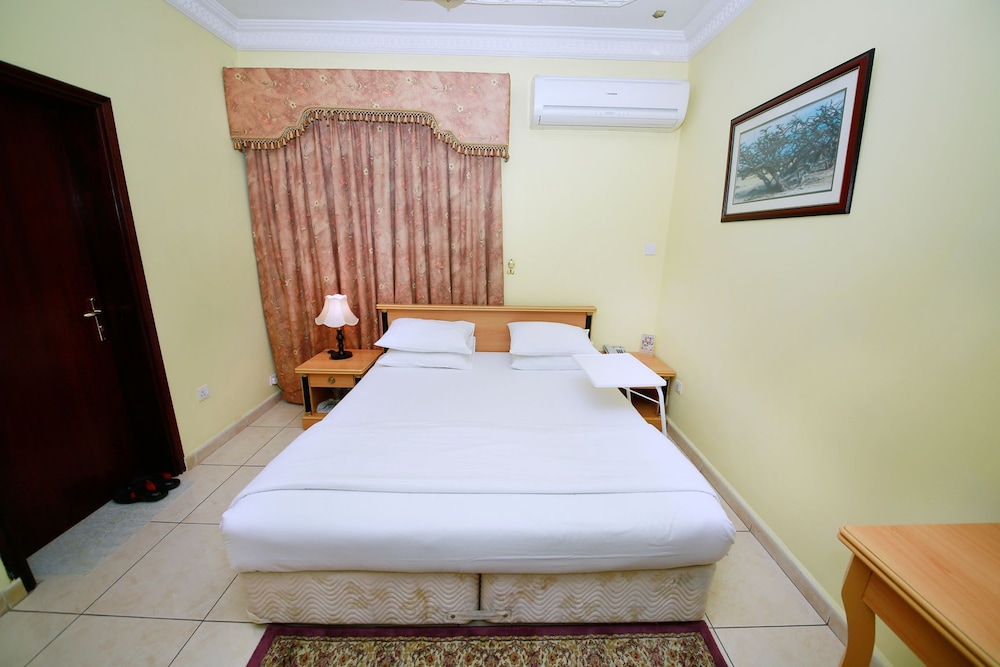 Muscat International Hotel 11/50