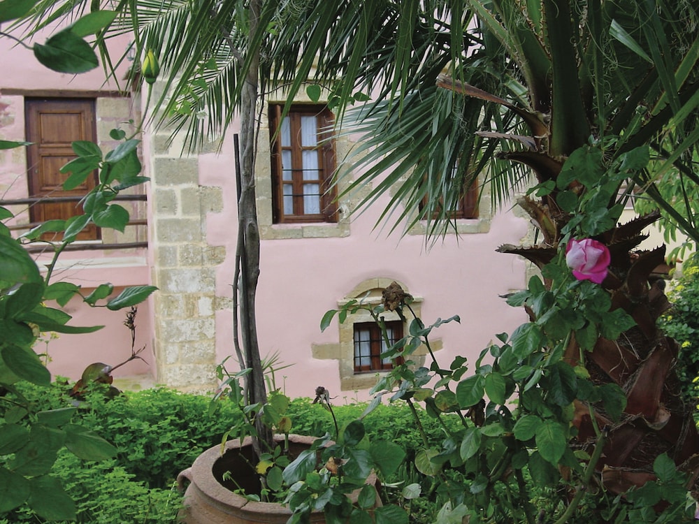 Elia Traditional Hotel & Spa 40/50