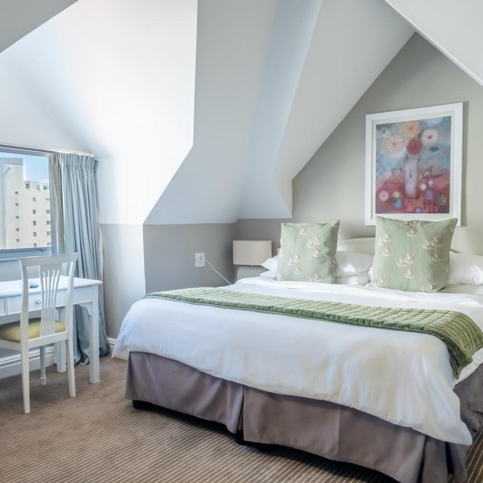 The Bantry Aparthotel 11/50