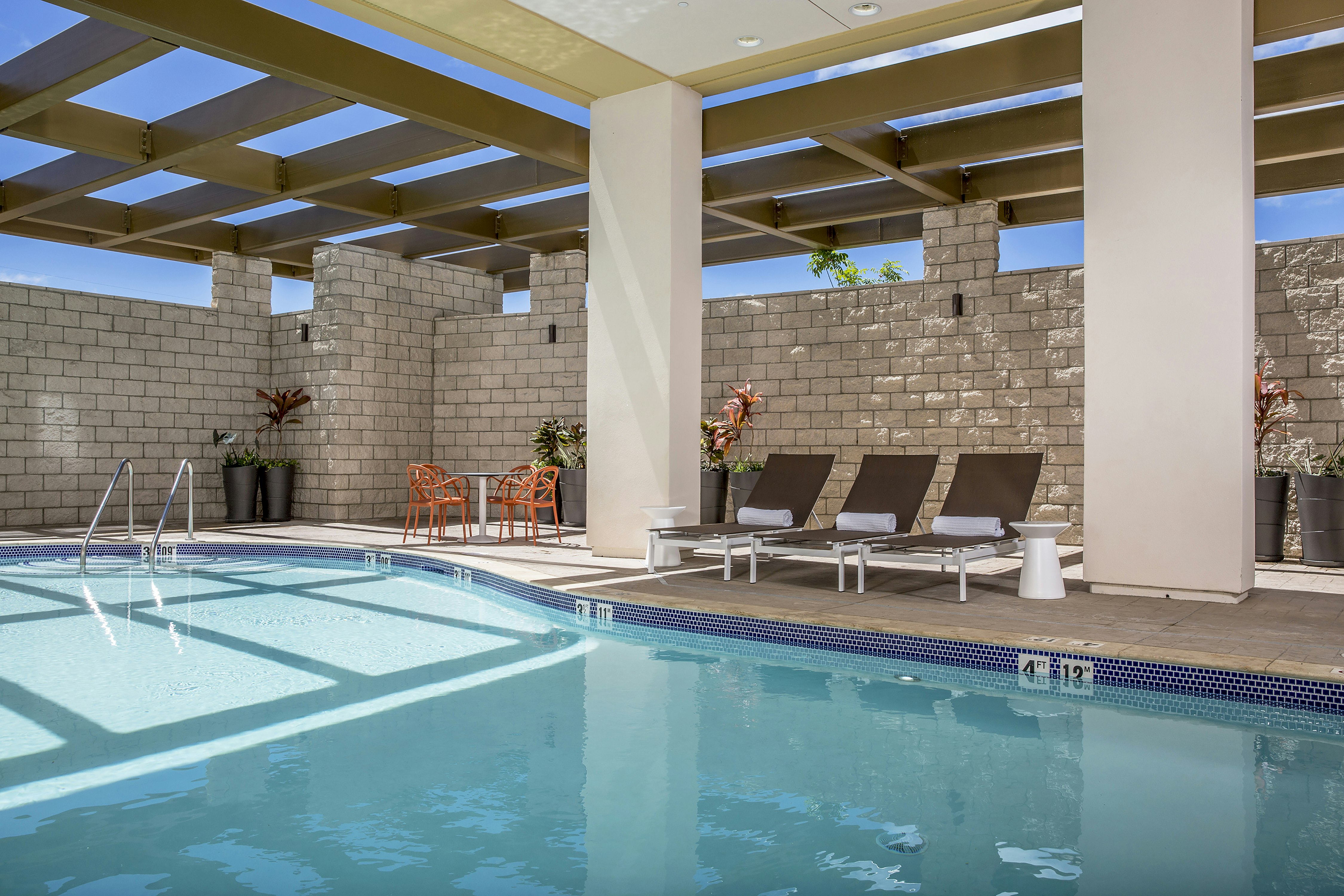 Hampton Inn & Suites Oahu Kapolei 7/14