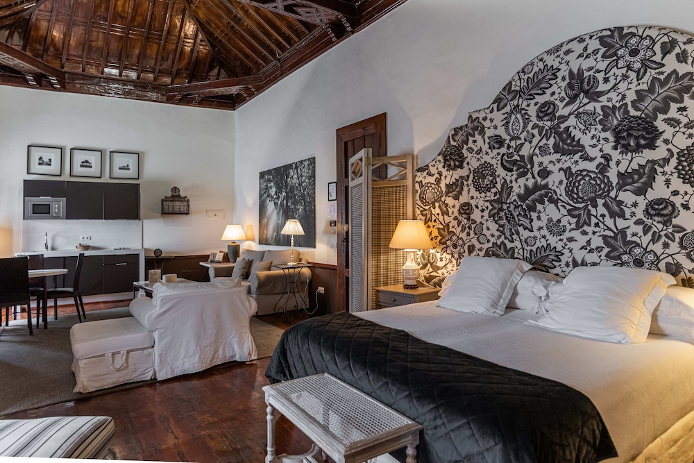 ISLA BAJA SUITES 30/72