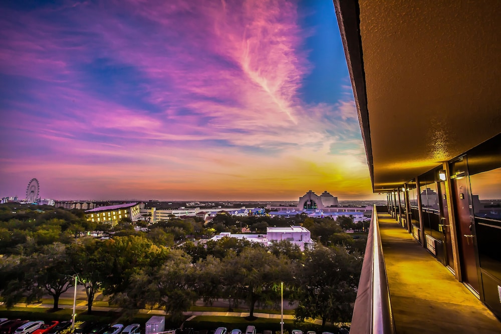 Rosen Inn At Pointe Orlando 42/50