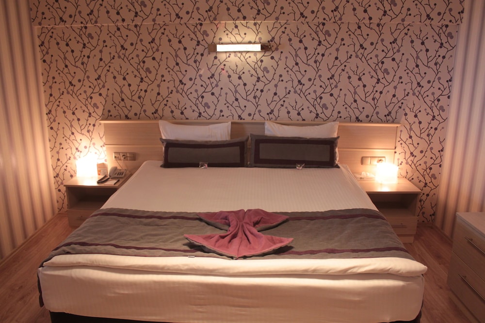 Tempo Residence Comfort Hotel 9/26
