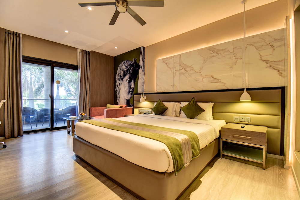The Corinthians Resort 18/76