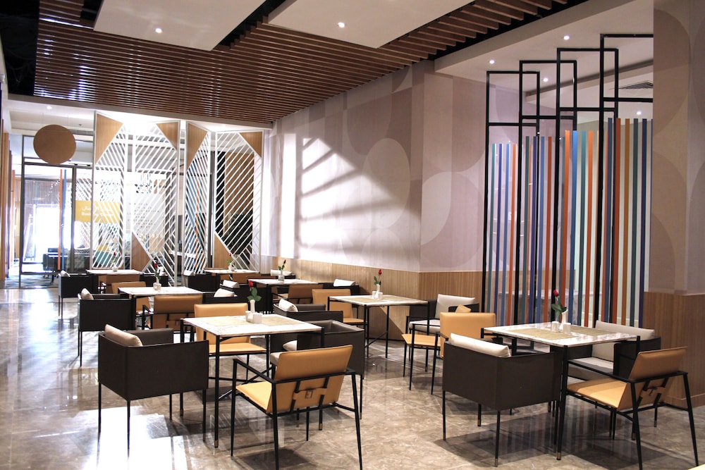 فندق بيتال(Ewaa Express Hotel-Olaya) 21/27