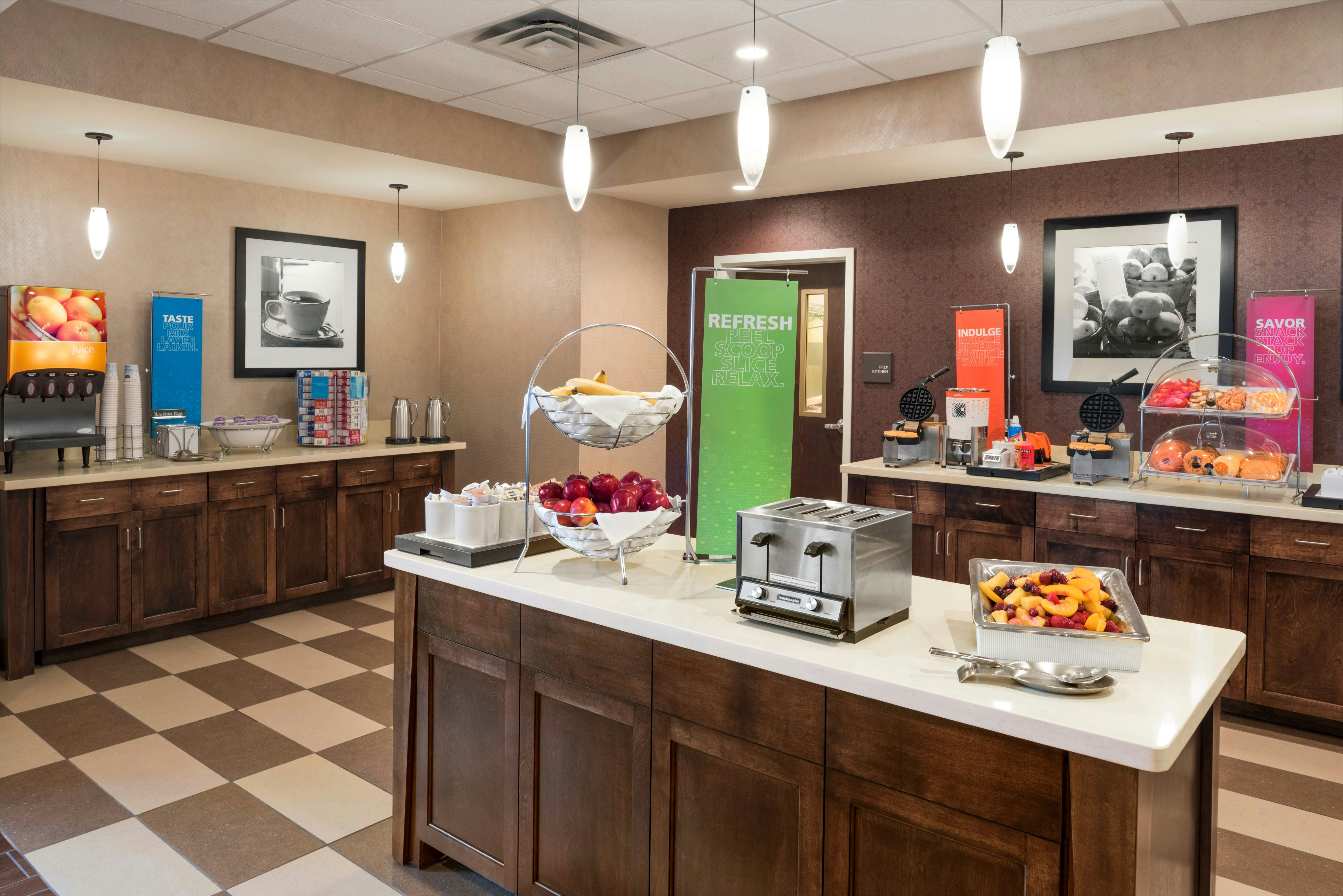 Hampton Inn Lincoln Airport 9/13