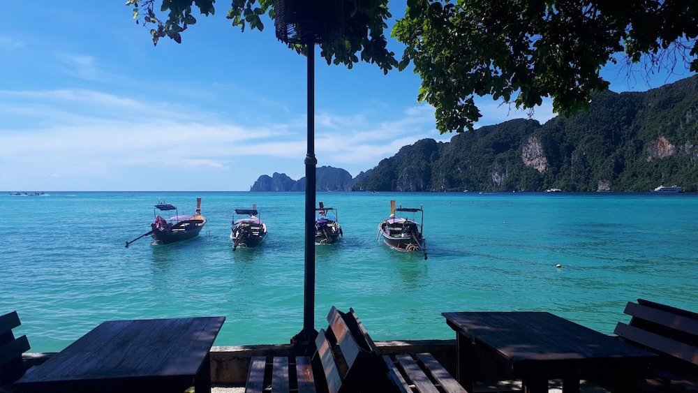 Phi Phi Rimlay Resort 36/48