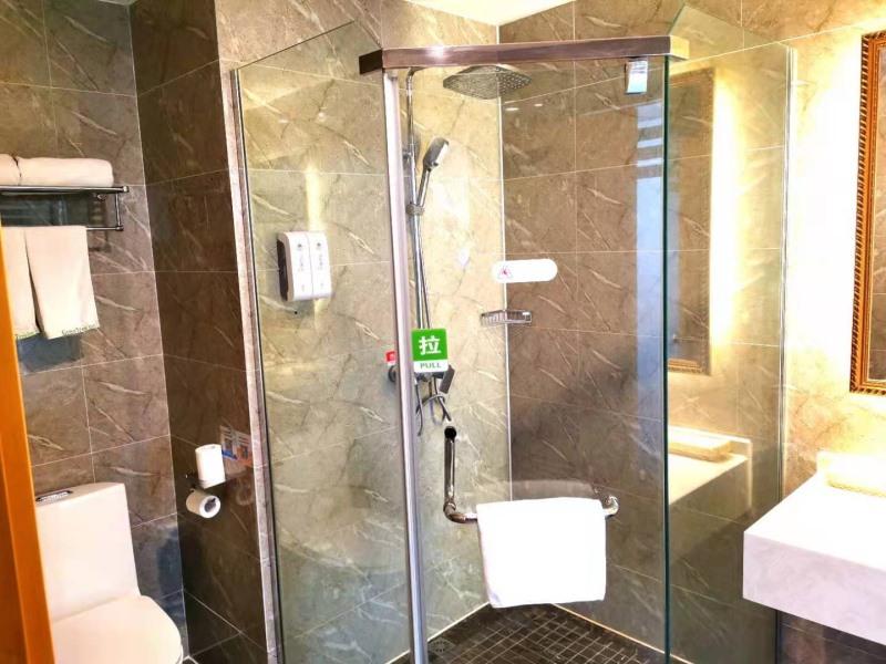 GreenTree Inn Danyang Danbei Town Xinqiao 16/17