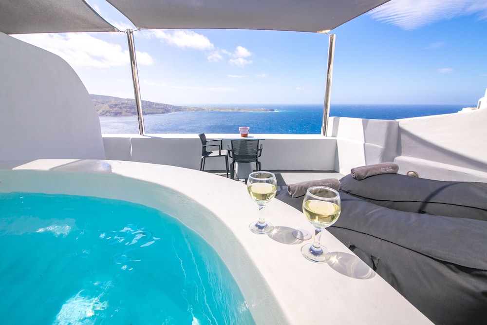 Theodora Suites - Adults Only 24/48