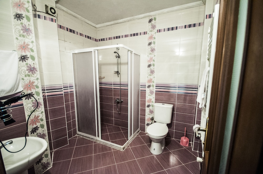 Hale Abla Apart Evleri 25/26