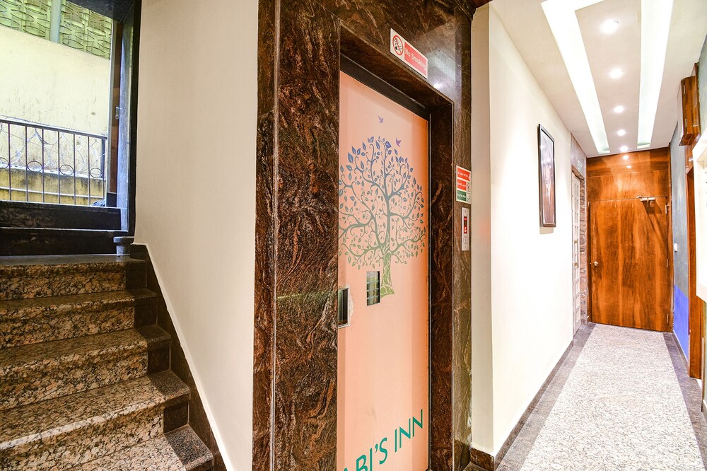 Oyo 15617 Abi's Inn 3/50