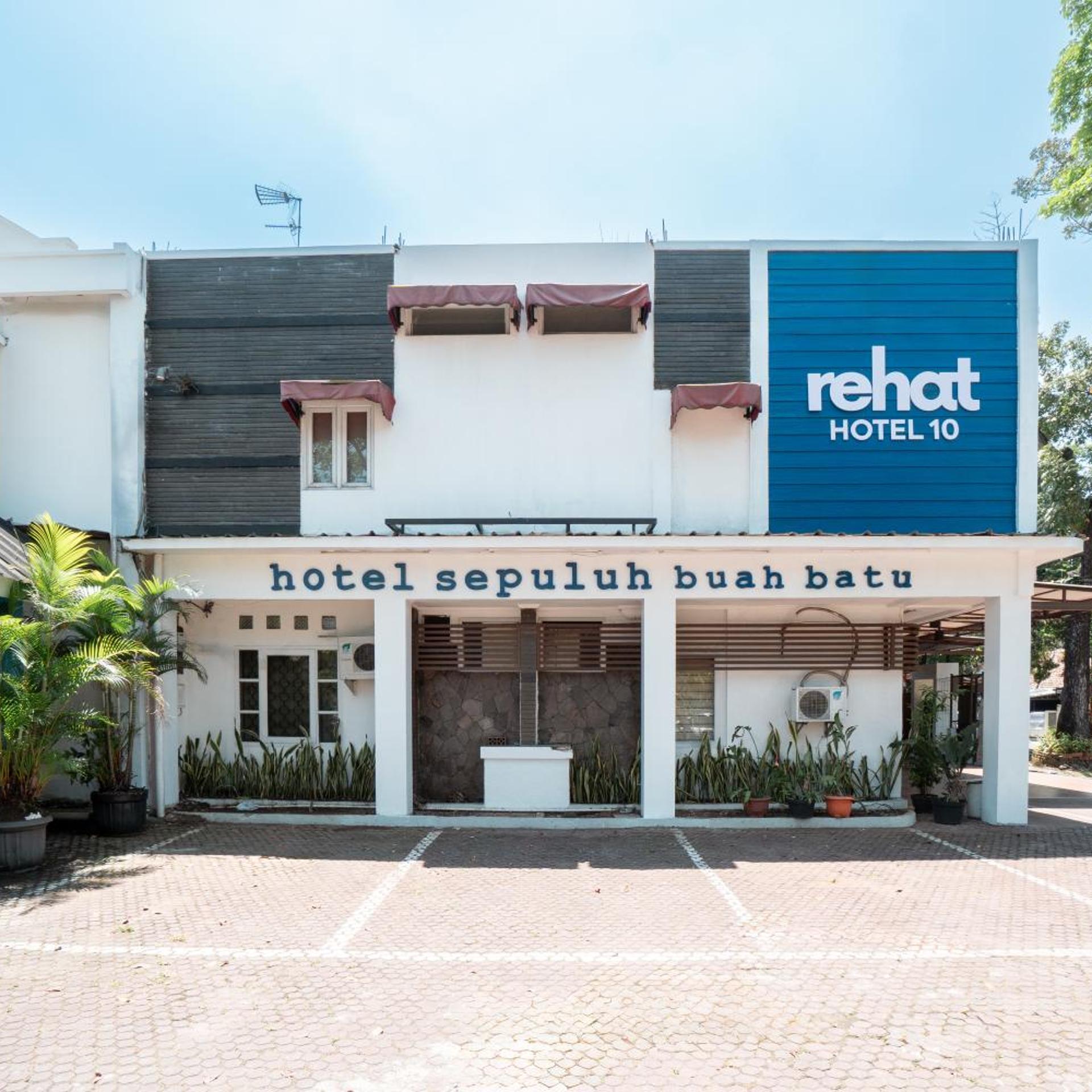 Rehat at Hotel 10 Buah Batu 5/50