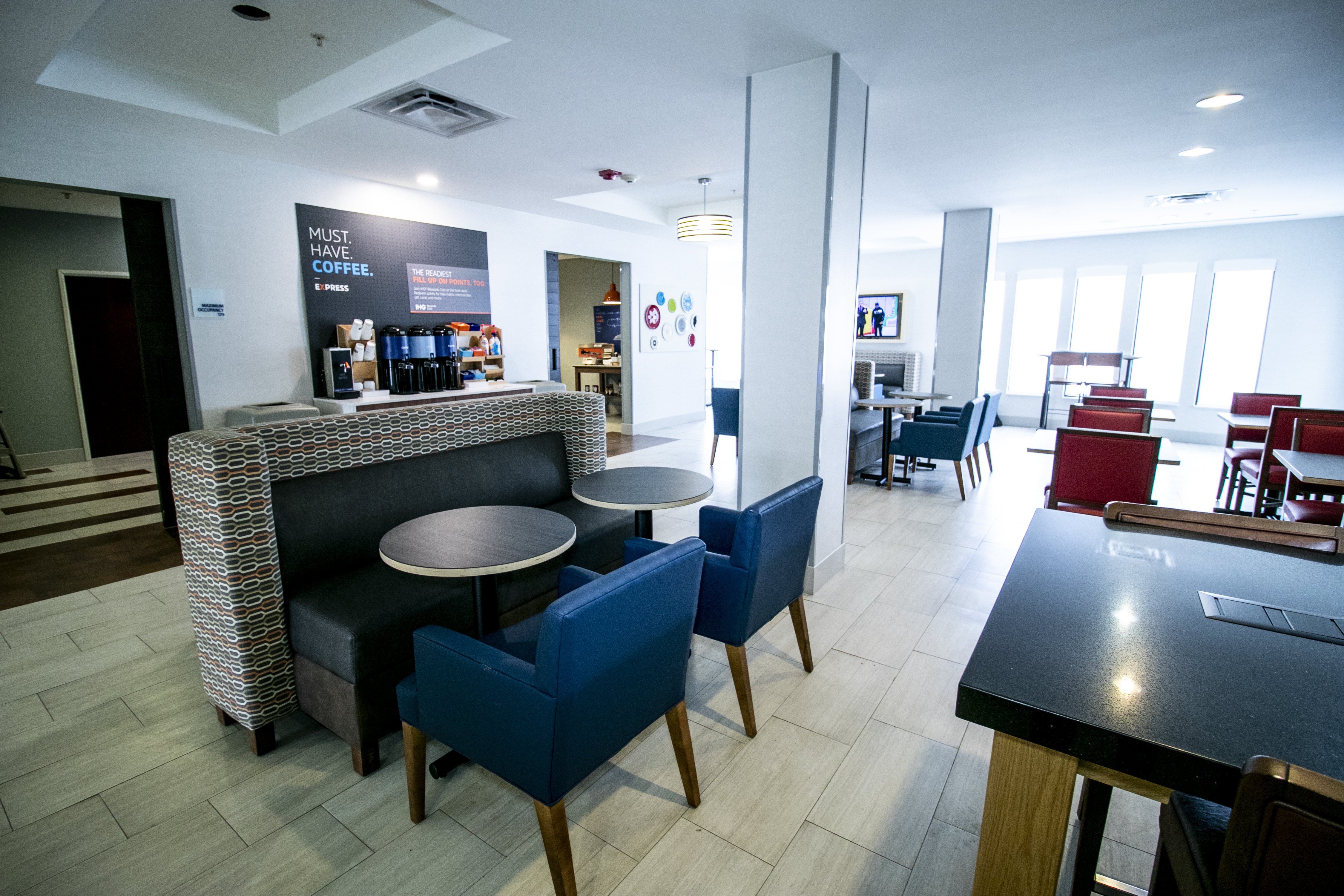 Holiday Inn Express Hotel And Suites Baton Rouge Port Allen 37/49