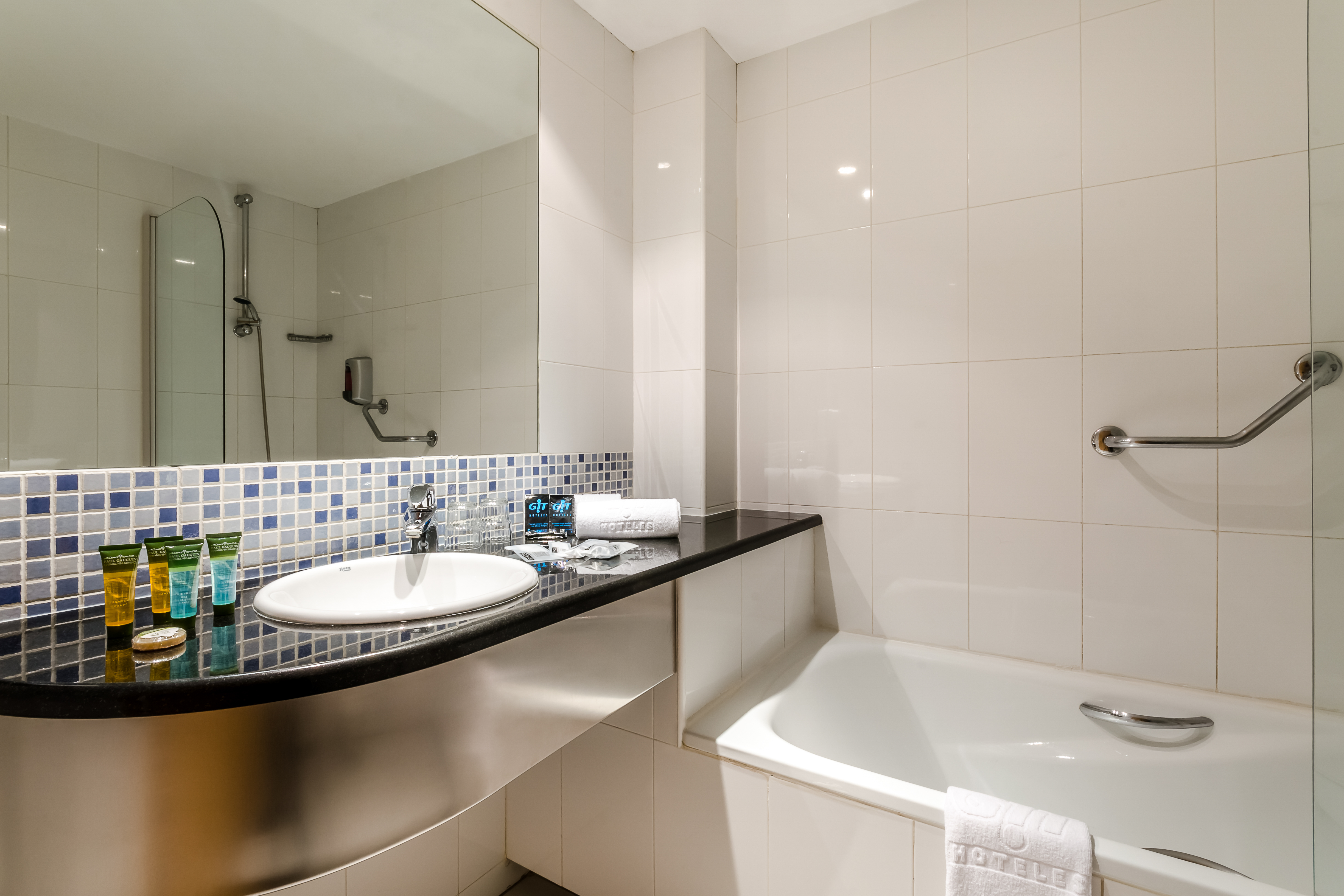 Yit Ciudad de Zaragoza Ex Express By Holiday Inn Zaragoza 23/30