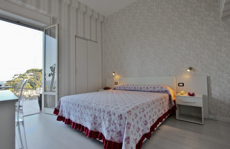 Hotel Baia Azzurra 14/70