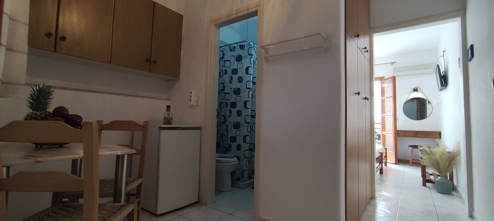 Kapetanos Rooms 39/50
